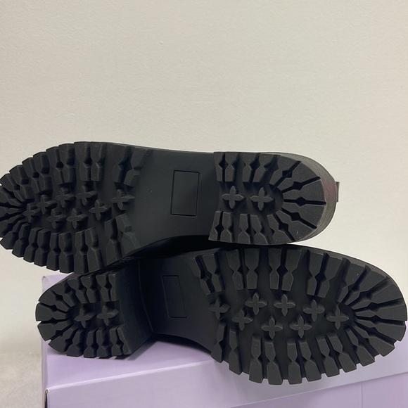 Brand new with box Women’s Madden Girl Black Harlow Combat Boots. Size is 9.5. - Picture 16 of 16